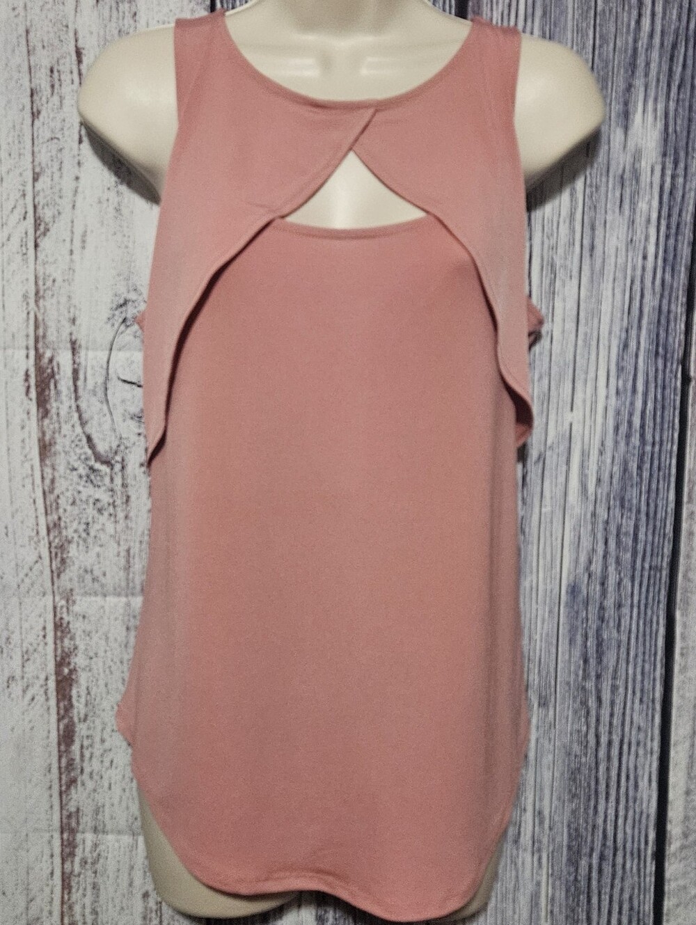 Maurices pink flutter keyhole tank